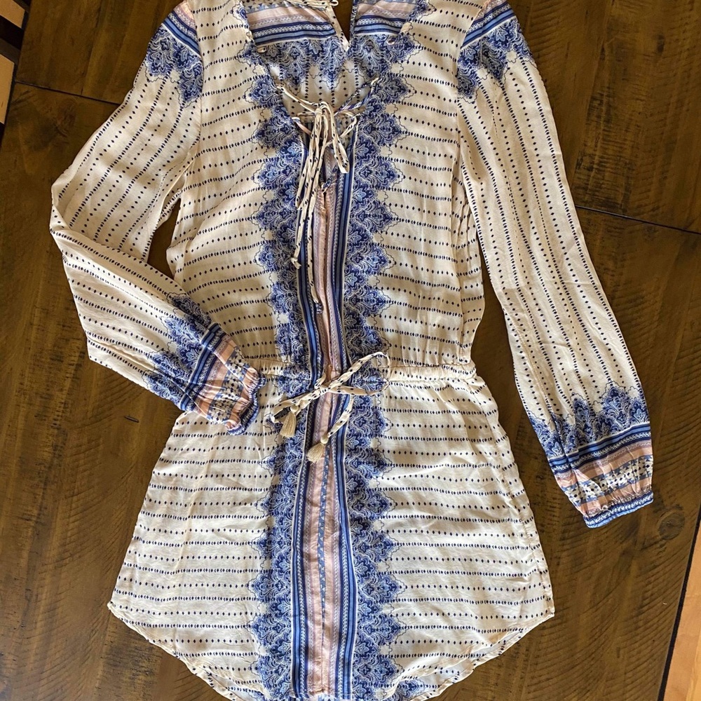 Women’s dress